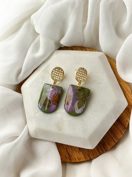 Green Base w/ Purple Pressed Flowers