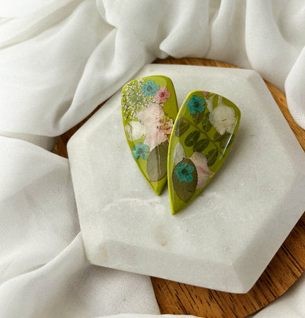 Lime Base w/ Pressed Flowers