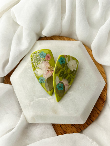 Lime Base w/ Pressed Flowers