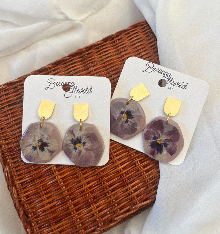 Mauve Base w/ Pressed Pansies