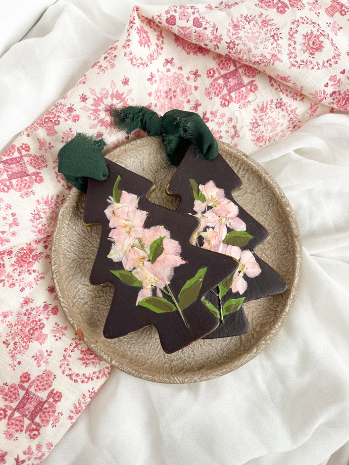 Ceramic Ornament - Pressed Flowers
