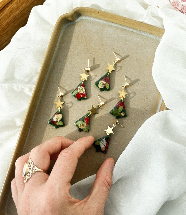 Christmas Tree w/ Pressed Flowers