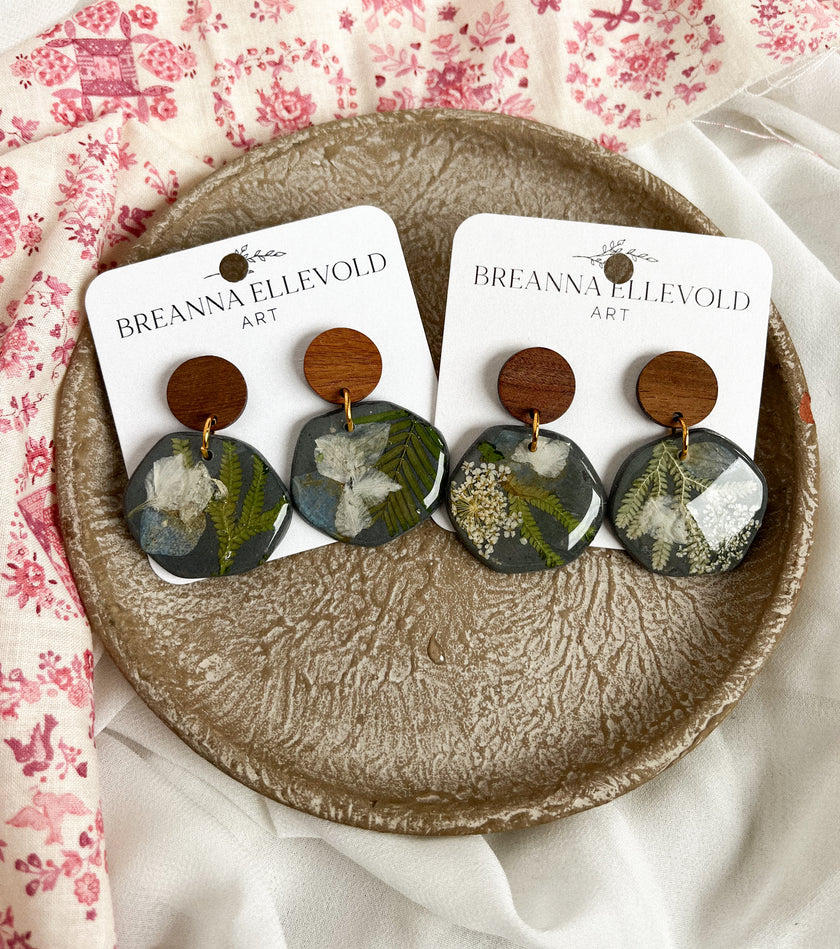 Smokey Base w/ Pressed Flowers