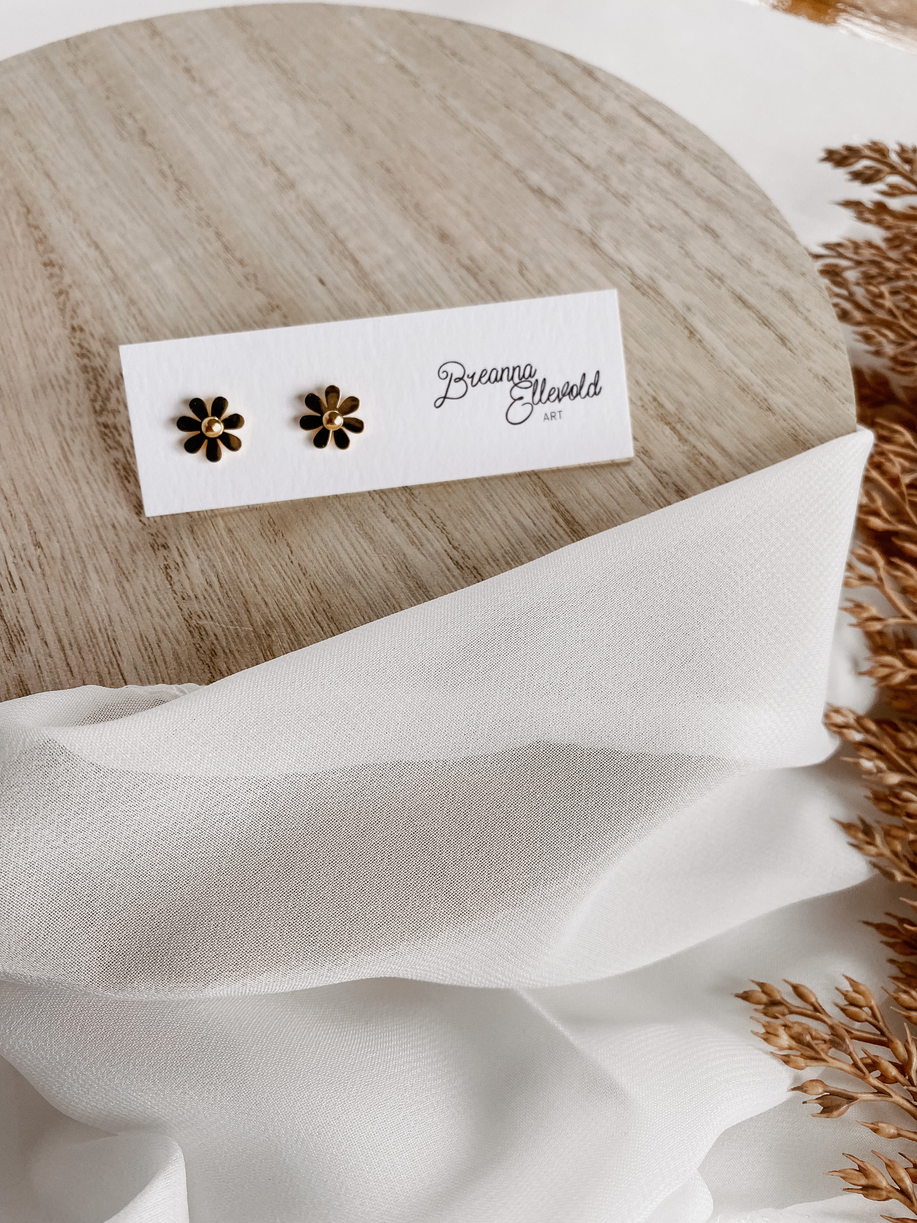 18k Gold Daisy Studs